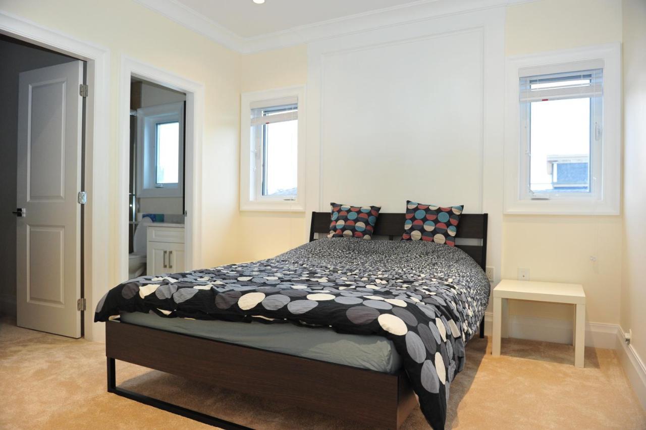 Vila Brand New Luxury House Richmond Exteriér fotografie